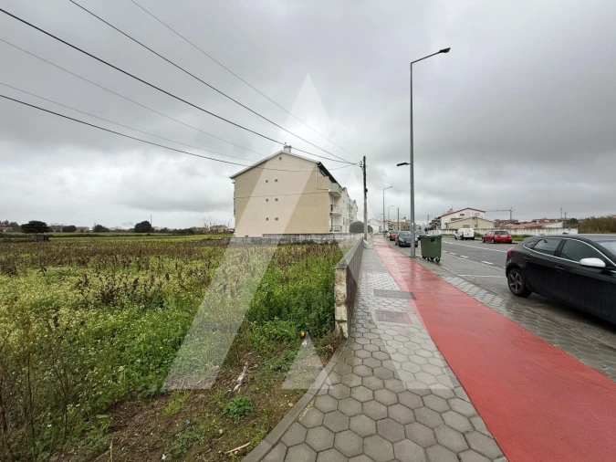 Terreno para Venda em Gafanha da Encarnação Foto 3