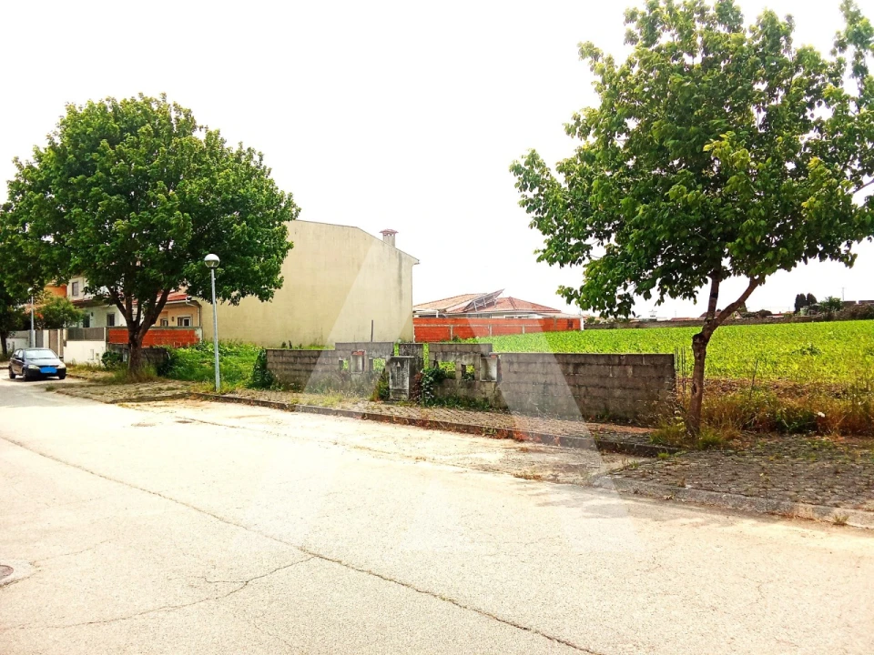 Terreno para Venda em Oliveirinha Foto 3