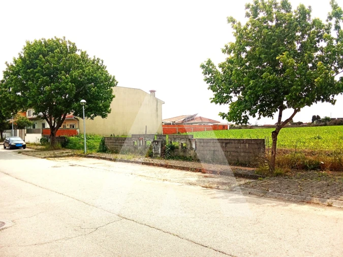 Terreno para Venda em Oliveirinha Foto 3