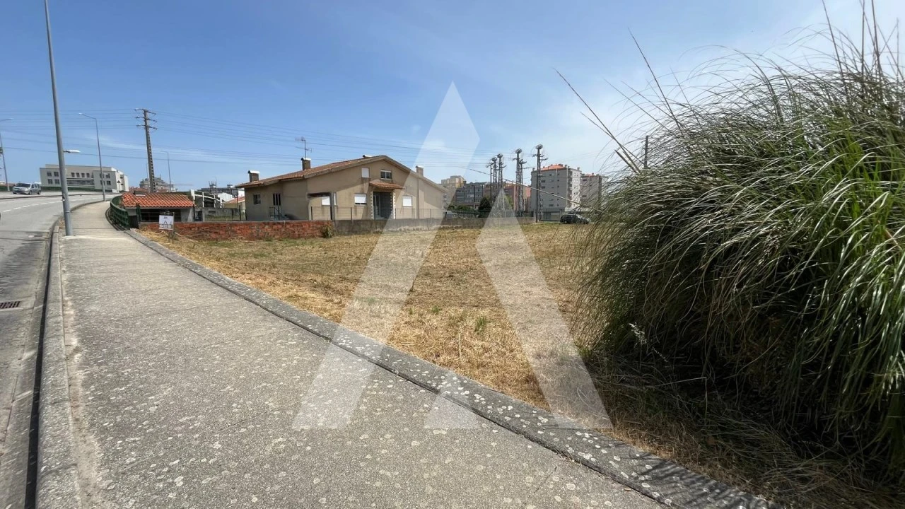 Terreno para Venda em Esgueira Foto 4