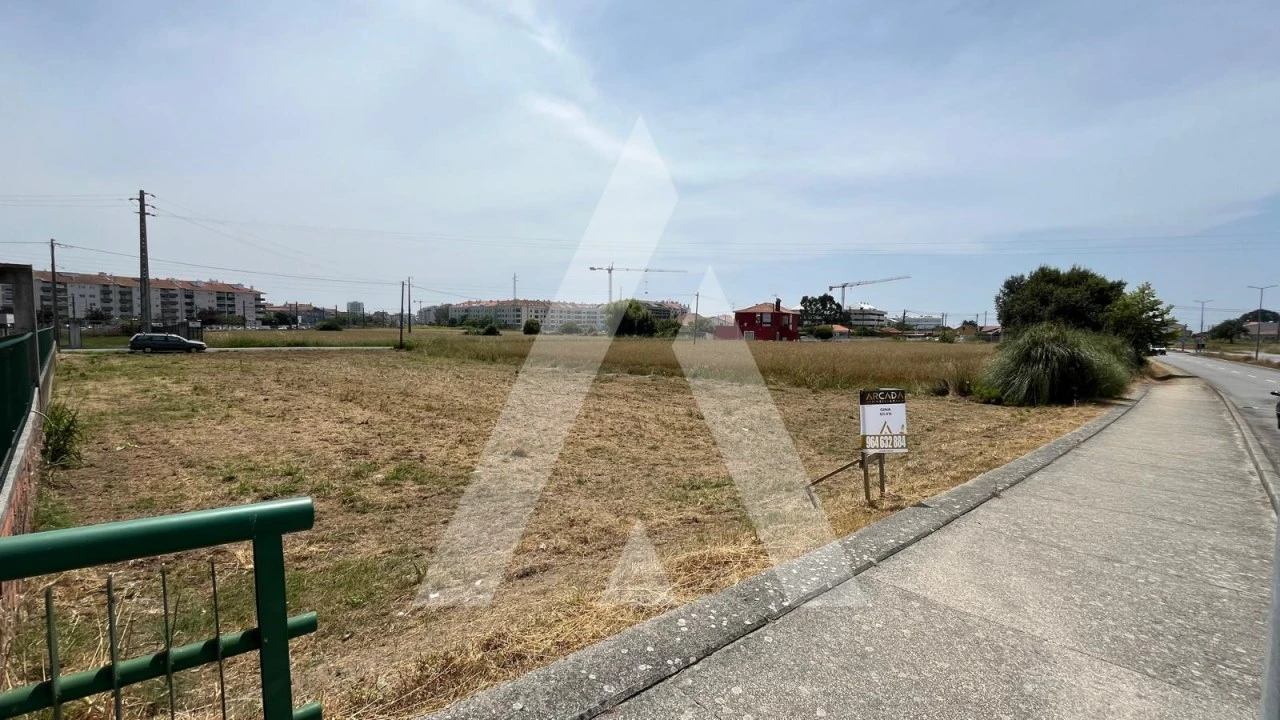 Terreno para Venda em Esgueira Foto 6