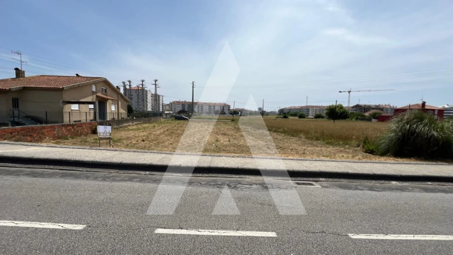 Terreno para Venda em Esgueira Foto 3