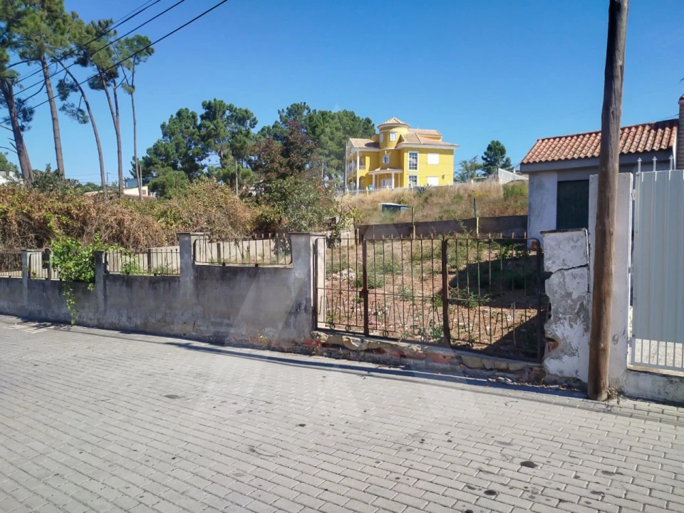 Terreno para Venda em Fernao Ferro Foto 2