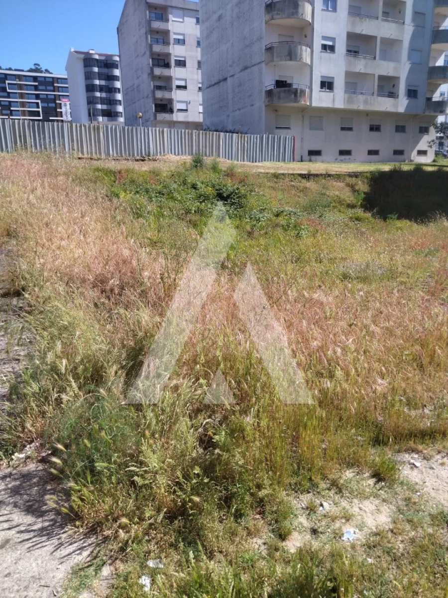 Terreno para Venda em Darque Foto 1