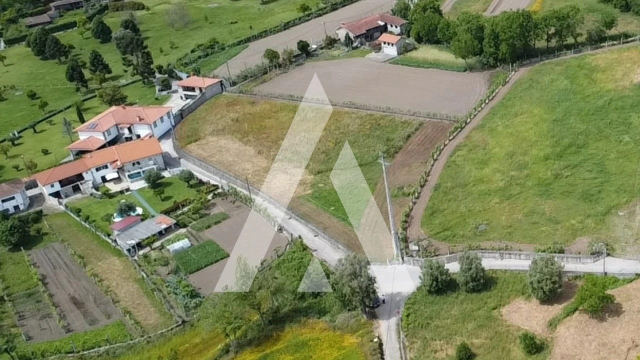 Terreno para Venda em Verim, Friande e Ajude Foto 2