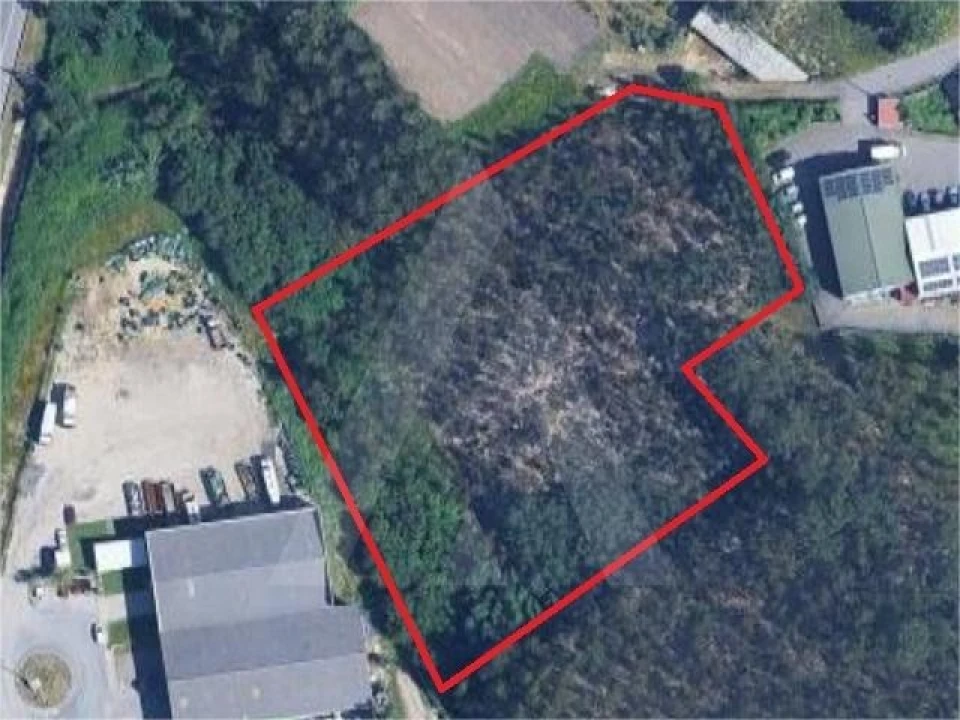 Terreno para Venda em Esgueira Foto 1