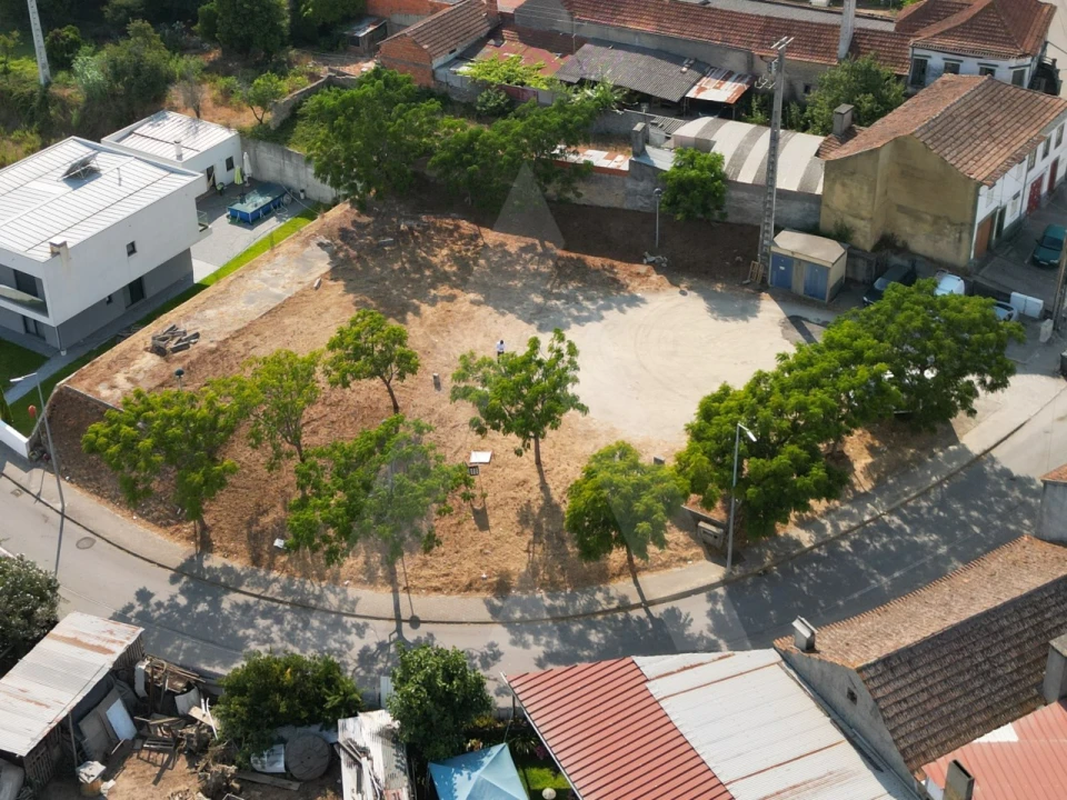 Terreno para Venda em Requeixo, Nossa Senhora de Fátima e Nariz Foto 6