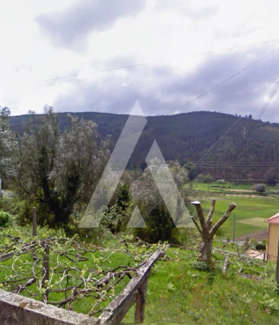 Terreno para Venda em Gondar e Orbacém Foto 2