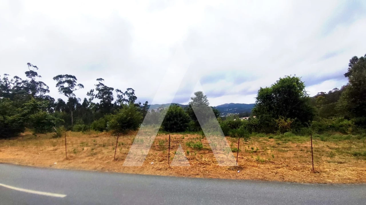Terreno para Venda em Poiares Foto 2