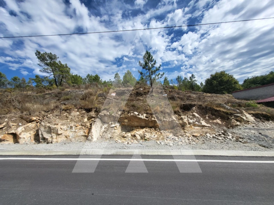 Terreno para Venda em Abraveses Foto 3