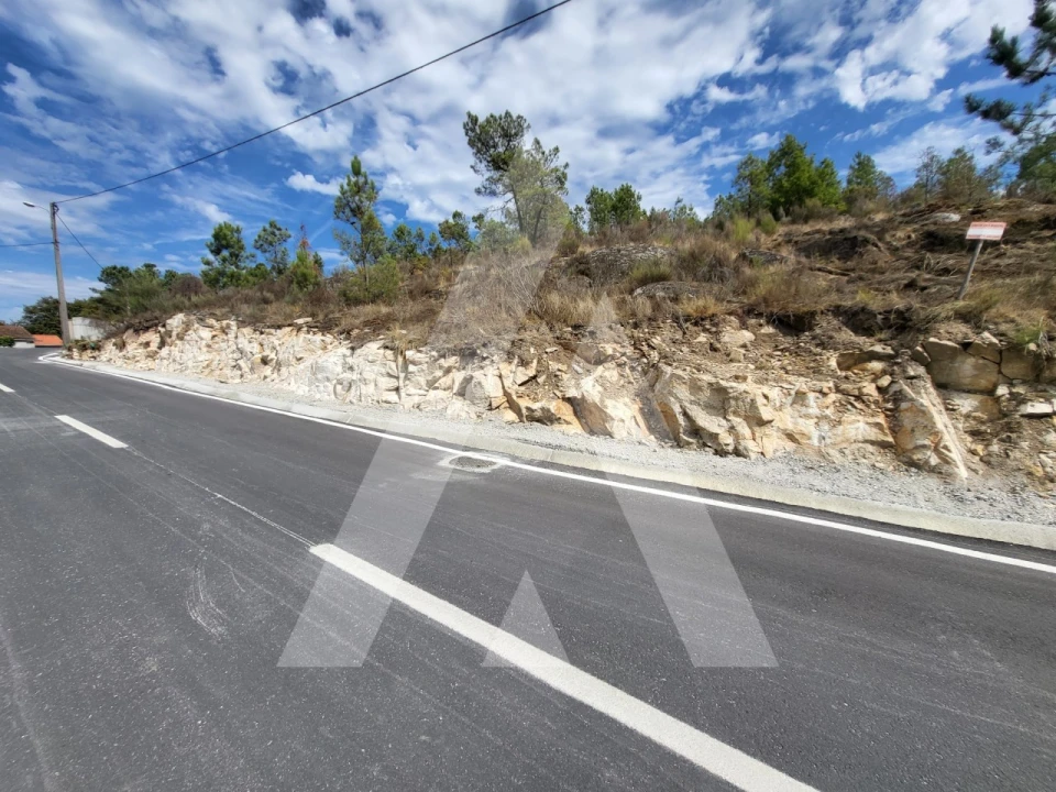 Terreno para Venda em Abraveses Foto 1