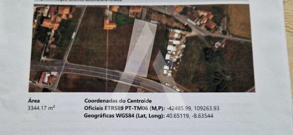 Terreno para Venda em Esgueira