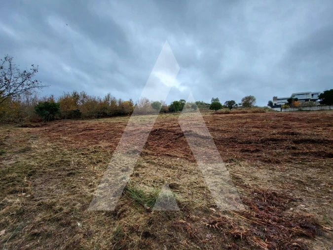 Terreno para Venda em Orgens Foto 1