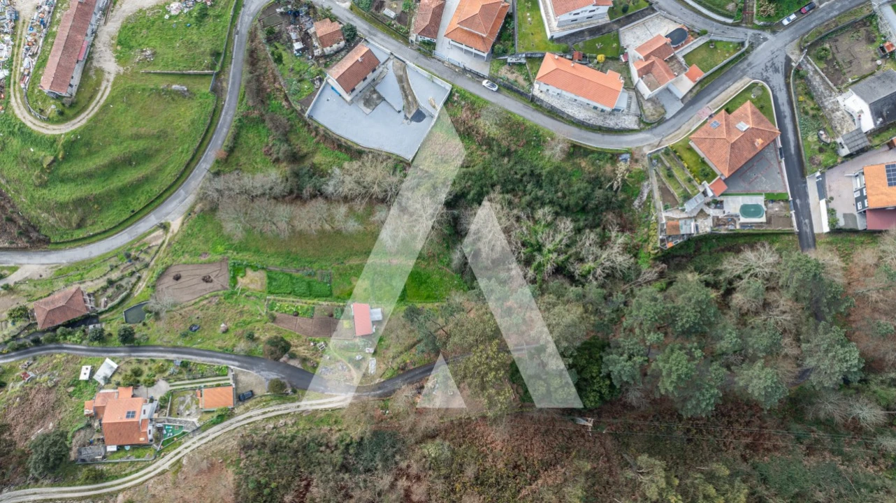 Terreno para Venda em Arões (Santa Cristina) Foto 1