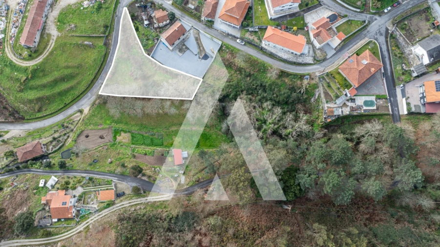 Terreno para Venda em Arões (Santa Cristina) Foto 2