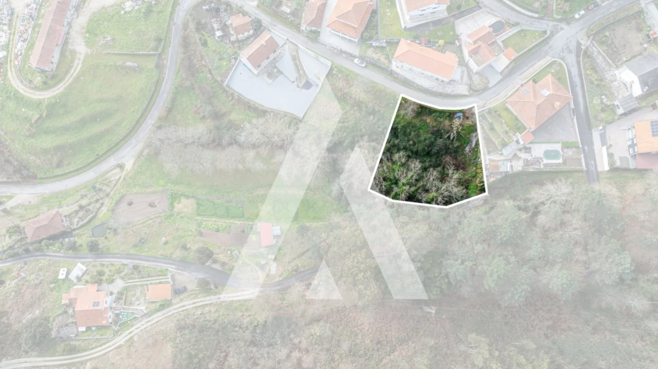 Terreno para Venda em Arões (Santa Cristina) Foto 3