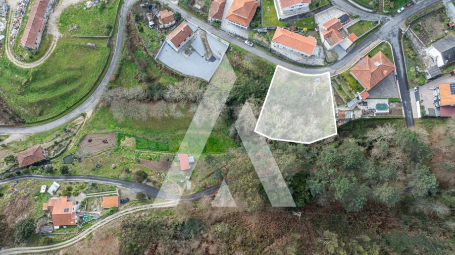 Terreno para Venda em Arões (Santa Cristina) Foto 2