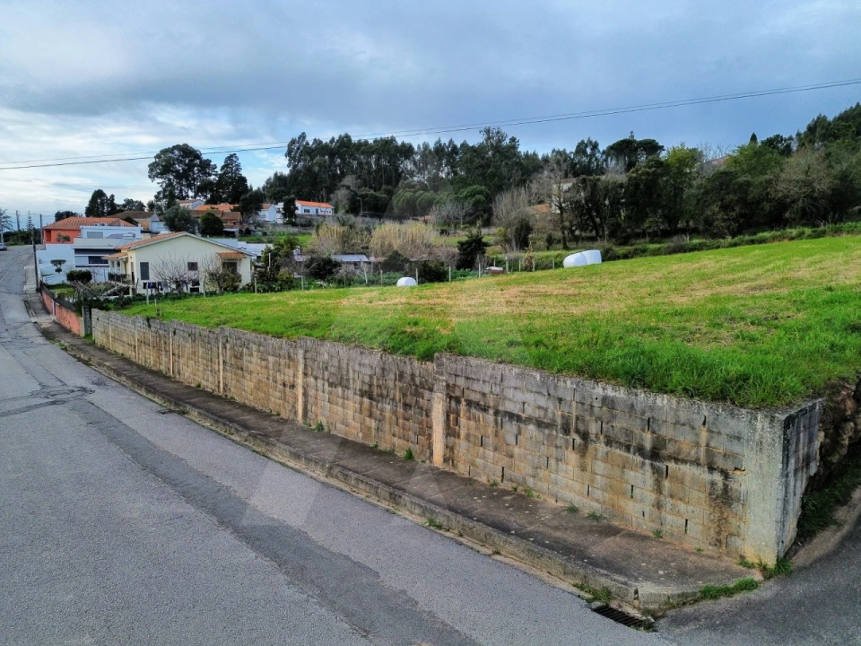Terreno para Venda em São João de Loure e Frossos Foto 16