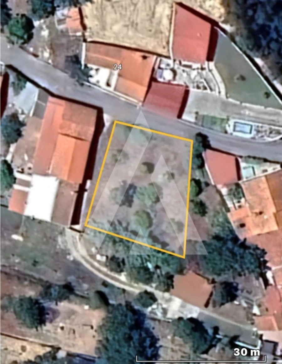 Terreno para Venda em Moita Foto 5