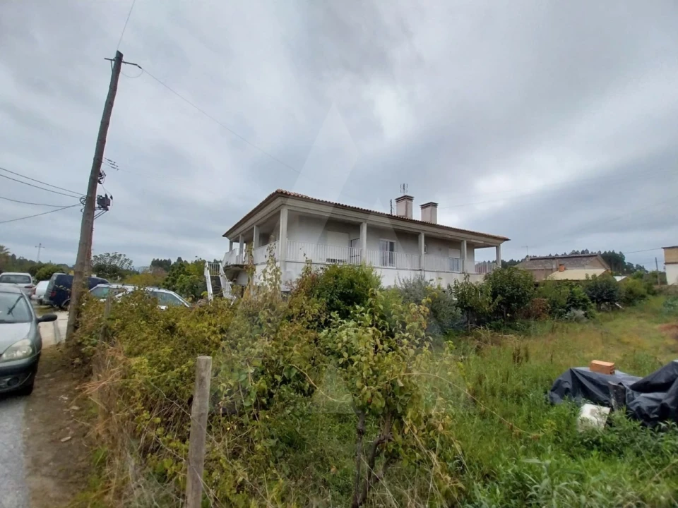 Terreno para Venda em Barrô e Aguada de Baixo Foto 10