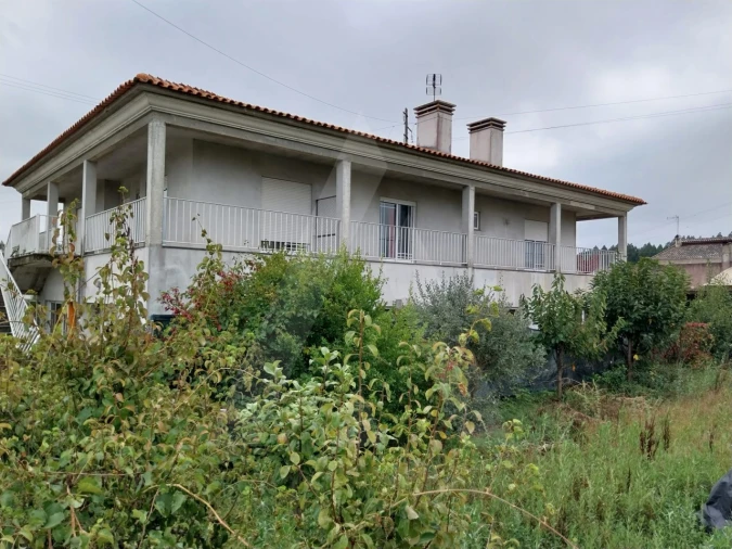 Terreno para Venda em Barrô e Aguada de Baixo Foto 9
