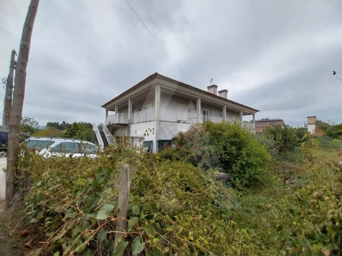 Terreno para Venda em Barrô e Aguada de Baixo Foto 11