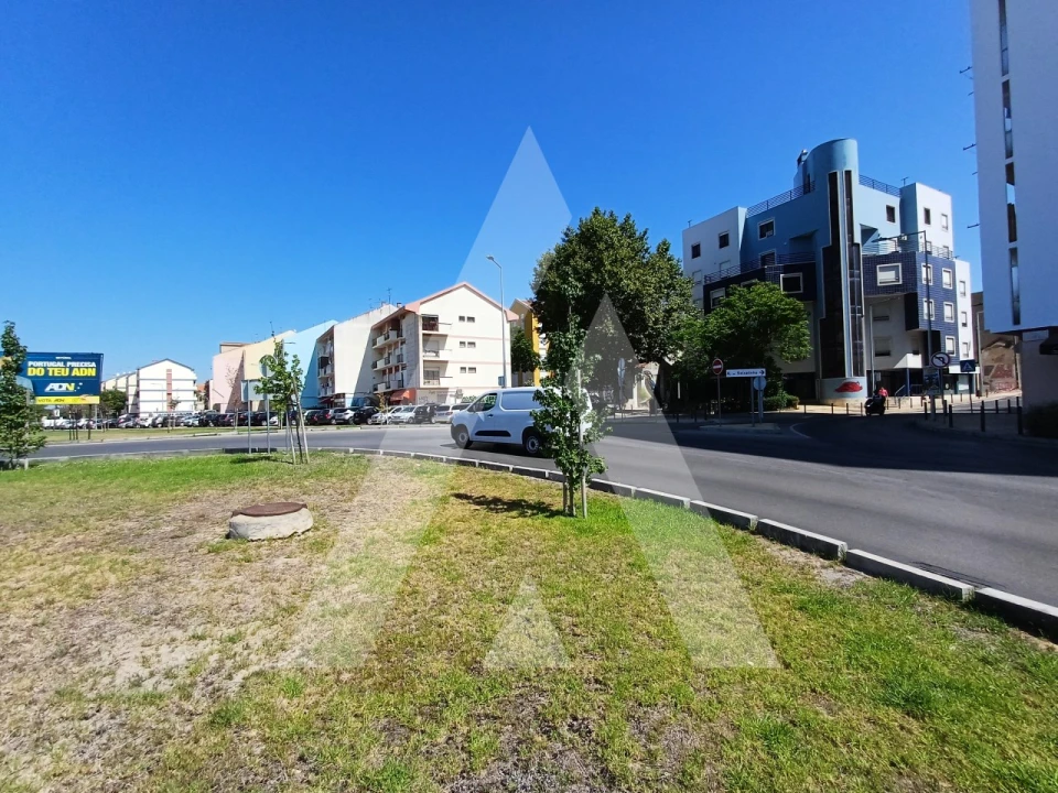 Terreno para Venda em Alto do Seixalinho, Santo André e Verderena Foto 21