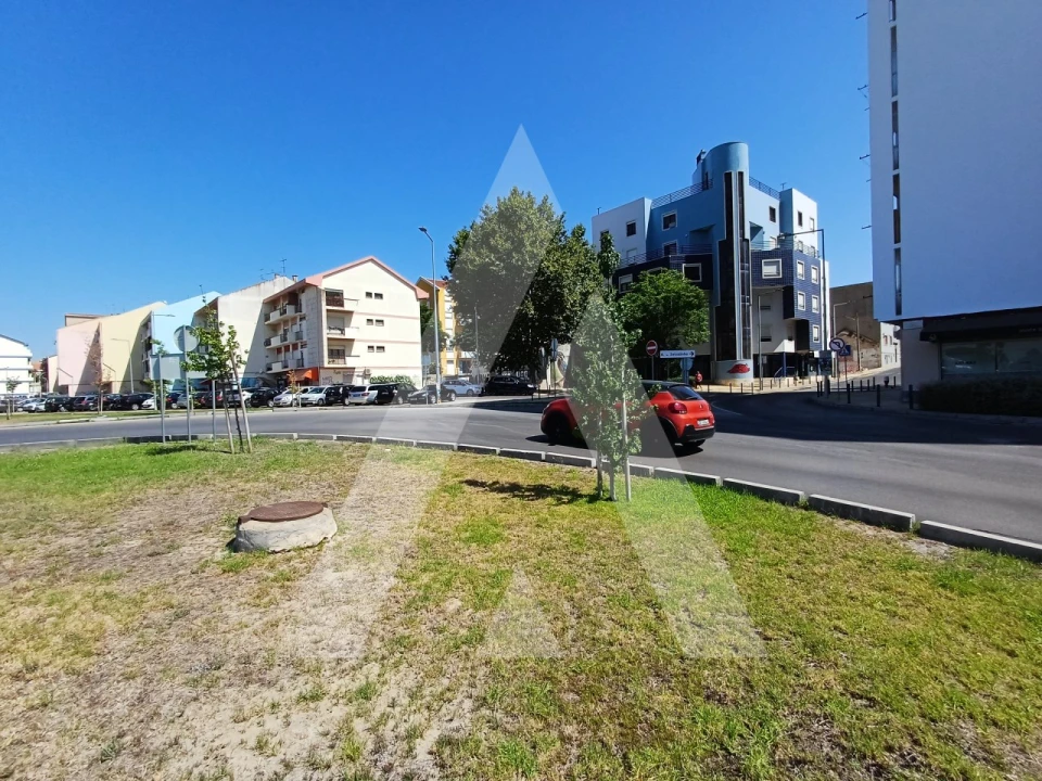 Terreno para Venda em Alto do Seixalinho, Santo André e Verderena Foto 23