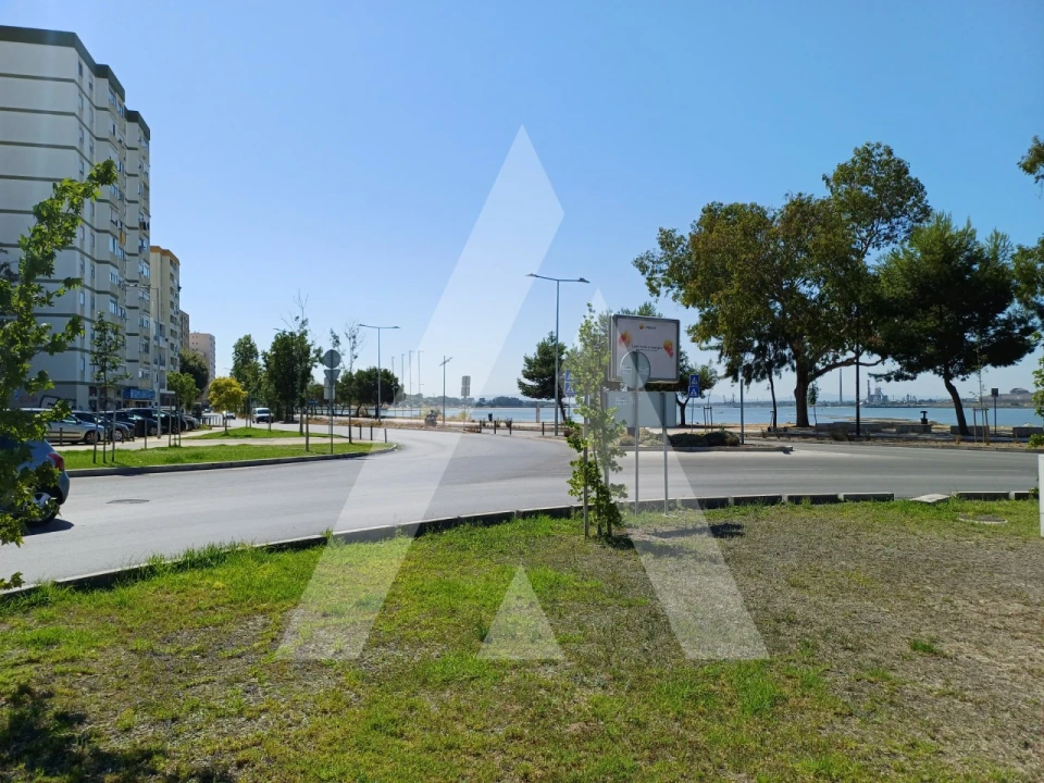 Terreno para Venda em Alto do Seixalinho, Santo André e Verderena Foto 25
