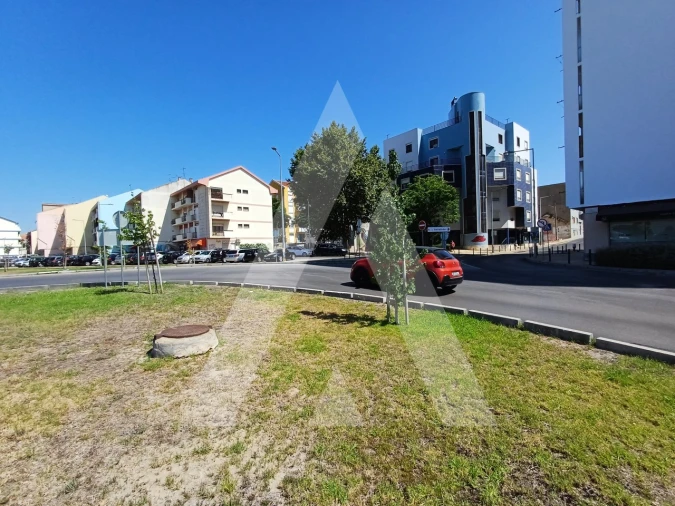 Terreno para Venda em Alto do Seixalinho, Santo André e Verderena Foto 23
