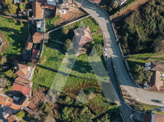 Terreno para Venda em São Miguel do Souto e Mosteirô Foto 4
