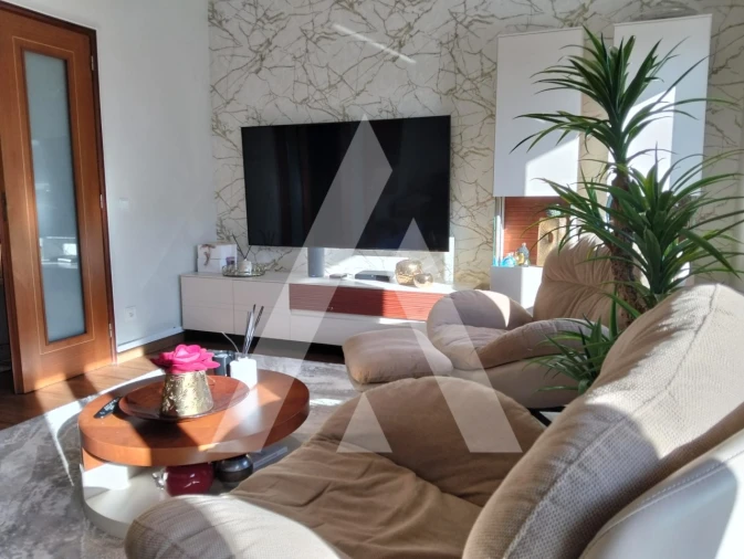 Apartamento T2 para Venda em Santa Maria Maior e Monserrate e Meadela Foto 3