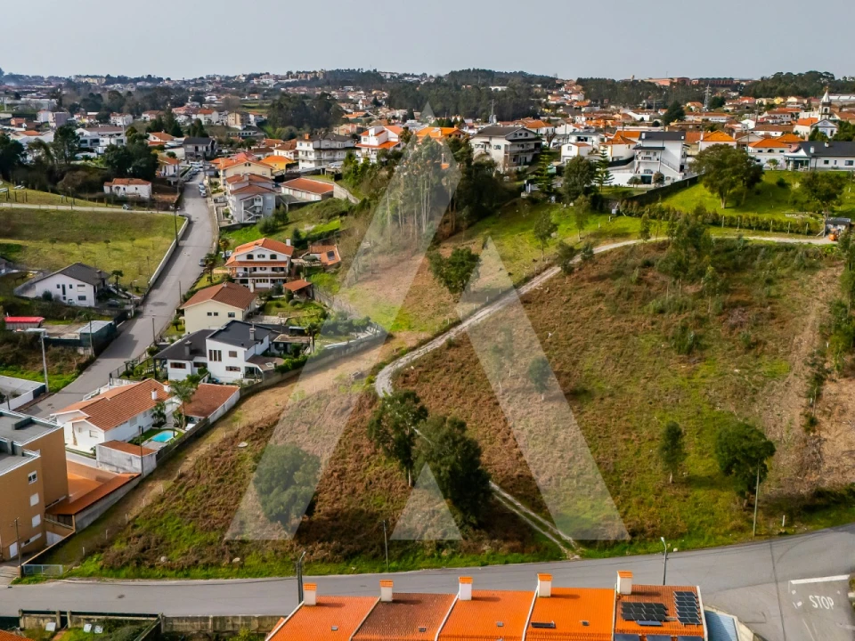Terreno para Venda em Fiães Foto 3