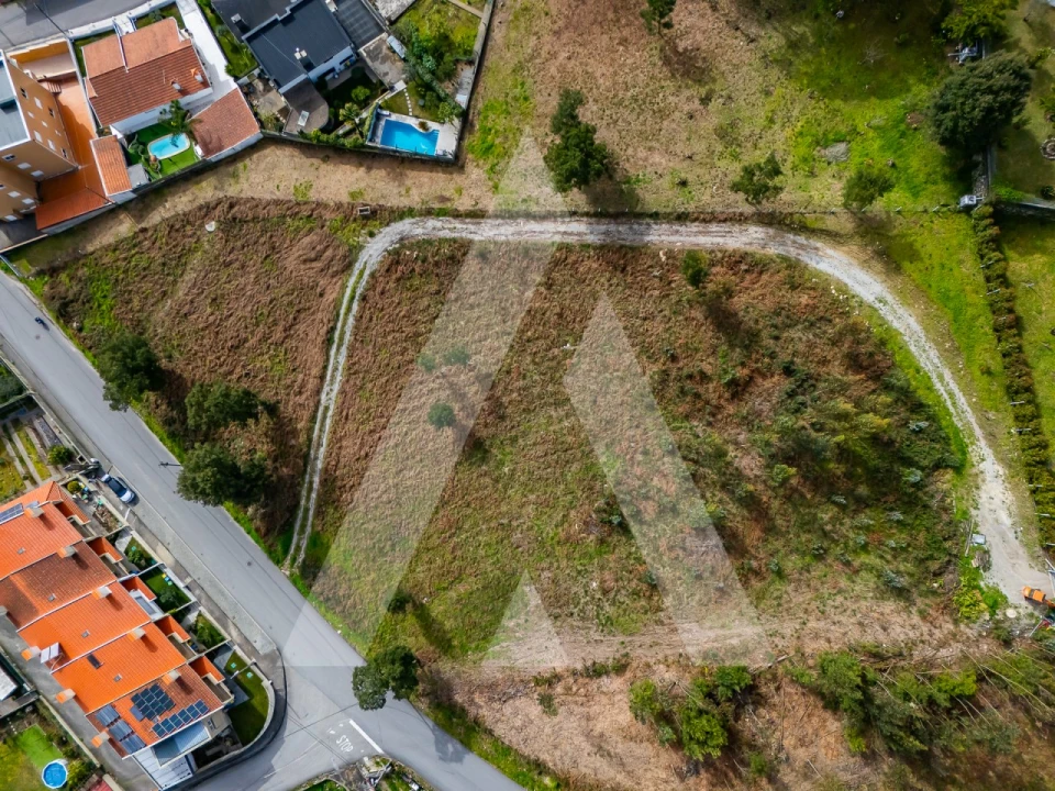 Terreno para Venda em Fiães Foto 9