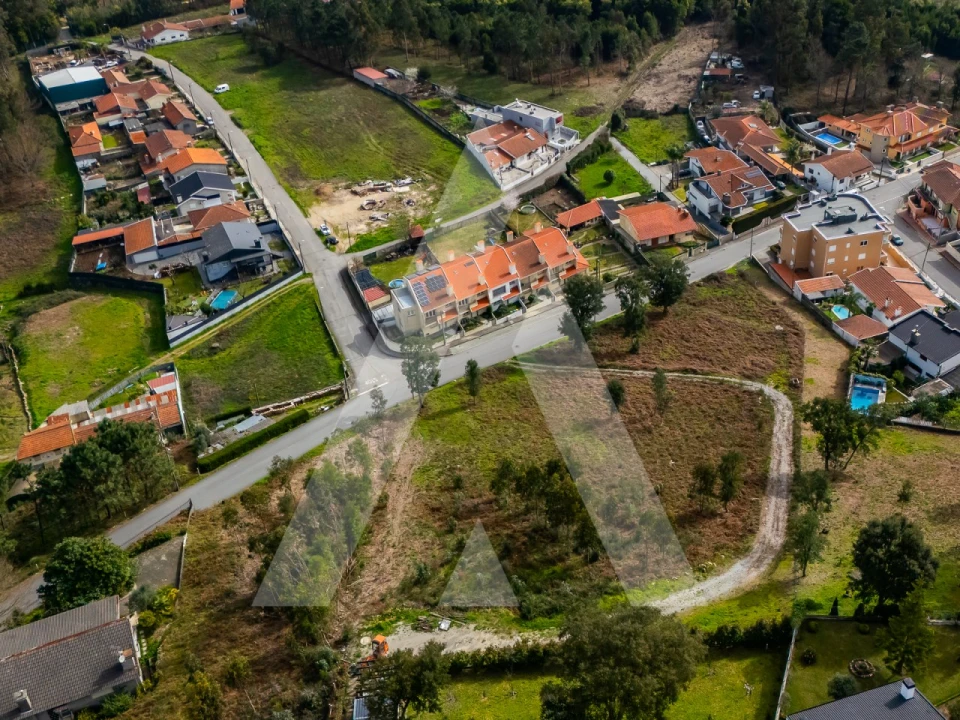 Terreno para Venda em Fiães Foto 11