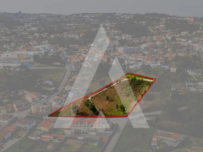 Terreno para Venda em Fiães Foto 2