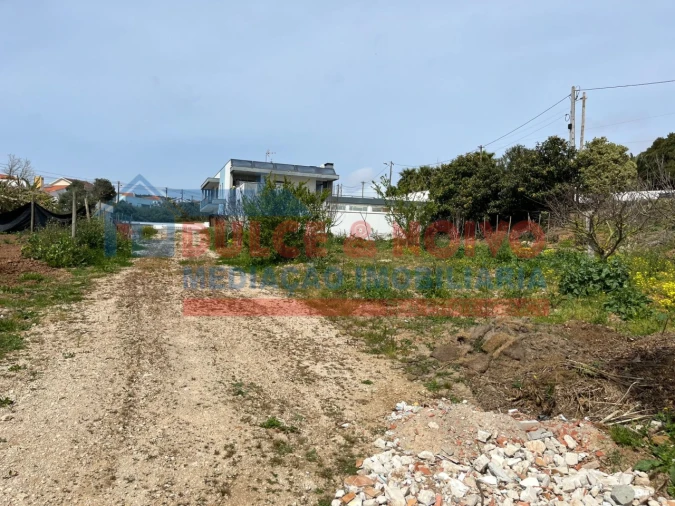 Terreno para Venda em Lourinhã e Atalaia Foto 5