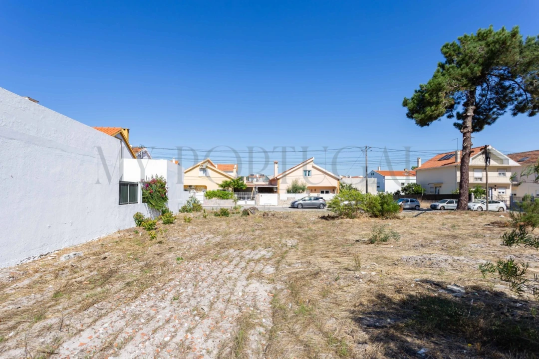 Terreno para Venda em Quinta do Conde Foto 11