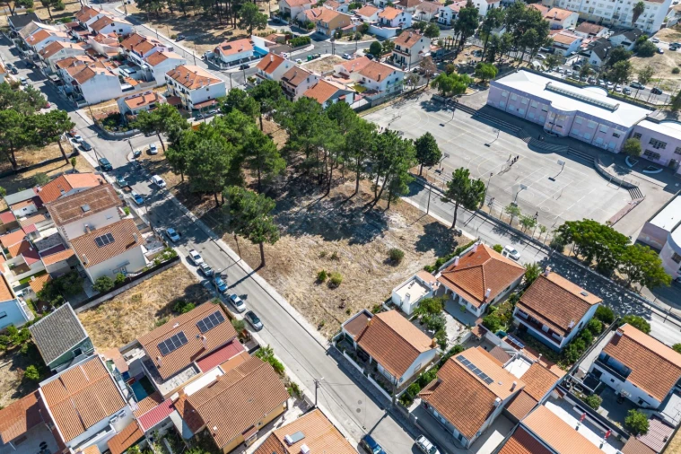Terreno para Venda em Quinta do Conde Foto 18
