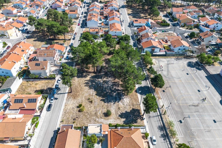 Terreno para Venda em Quinta do Conde Foto 20