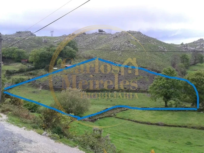 Terreno para Venda em Valdreu Foto 1