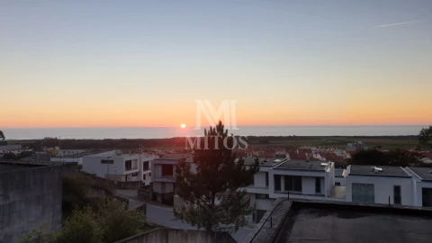 Terreno para Venda em Areosa