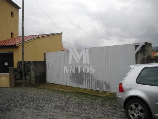 Terreno para Venda em Forjães Foto 4