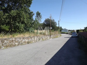 Terreno para Venda em Santa Marta de Portuzelo