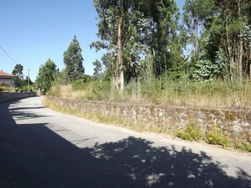 Terreno para Venda em Santa Marta de Portuzelo