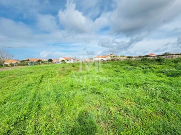 Terreno para Venda em Castelo do Neiva