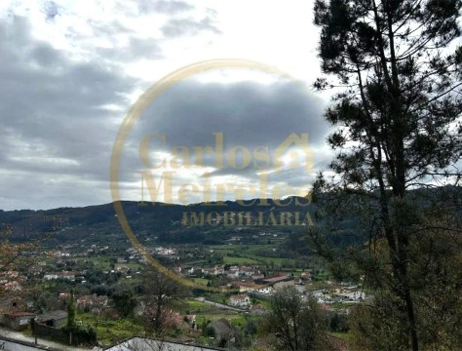 Terreno para Venda em Ribeira do Neiva Foto 2