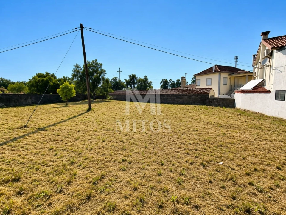 Terreno para Venda em Barroselas e Carvoeiro Foto 1