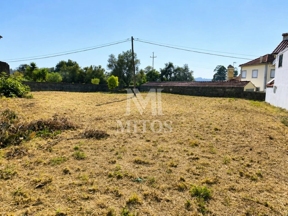 Terreno para Venda em Barroselas e Carvoeiro Foto 2