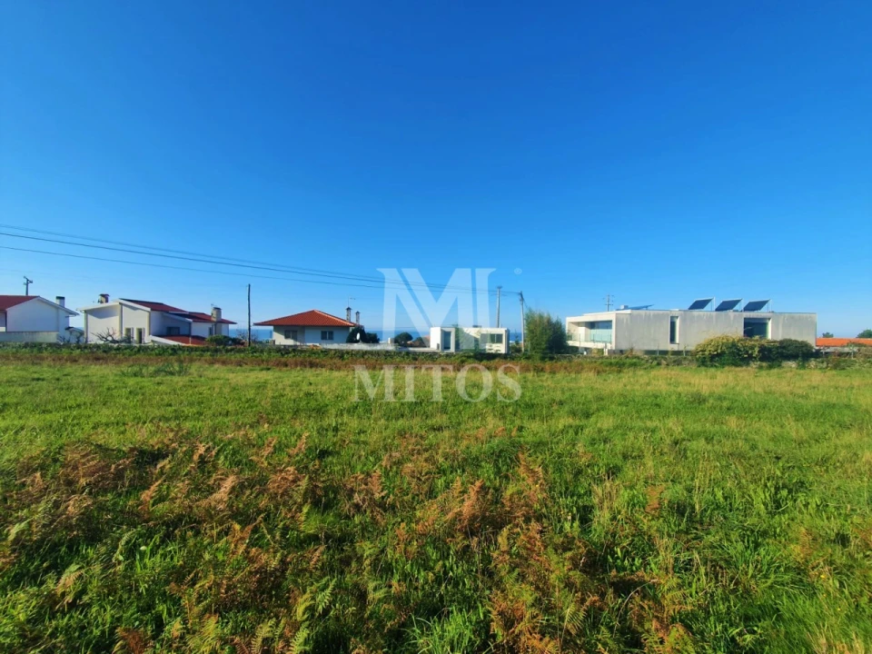 Terreno para Venda em Areosa Foto 1
